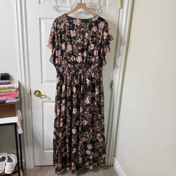 NWT Baltic Born Lynlee Metallic Maxi Dress Black Metallic Floral Flutter Size 3X - Picture 9 of 10